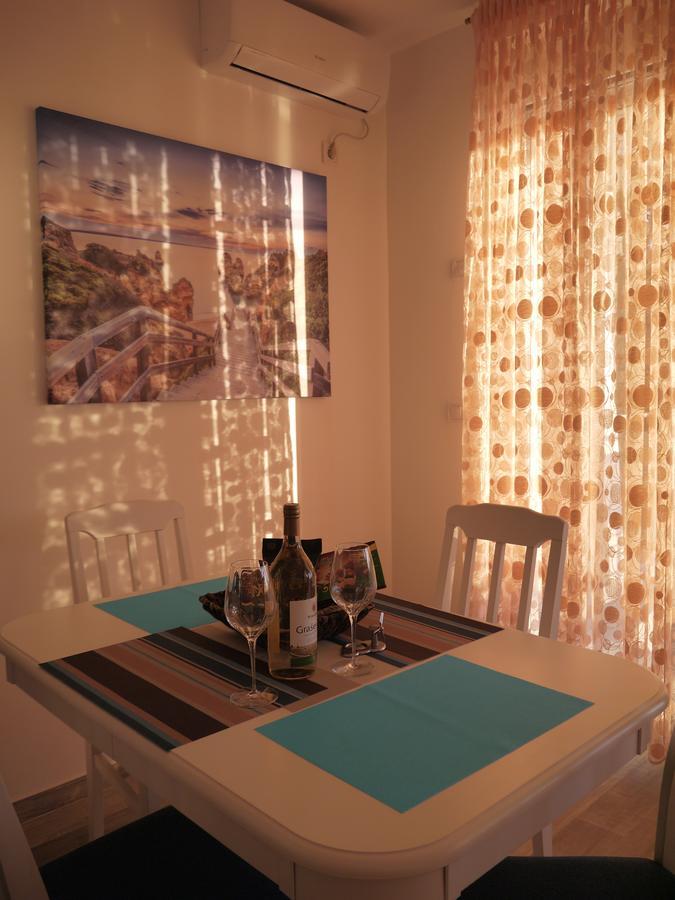 Appartamento Crystalsky Dobra Voda Esterno foto