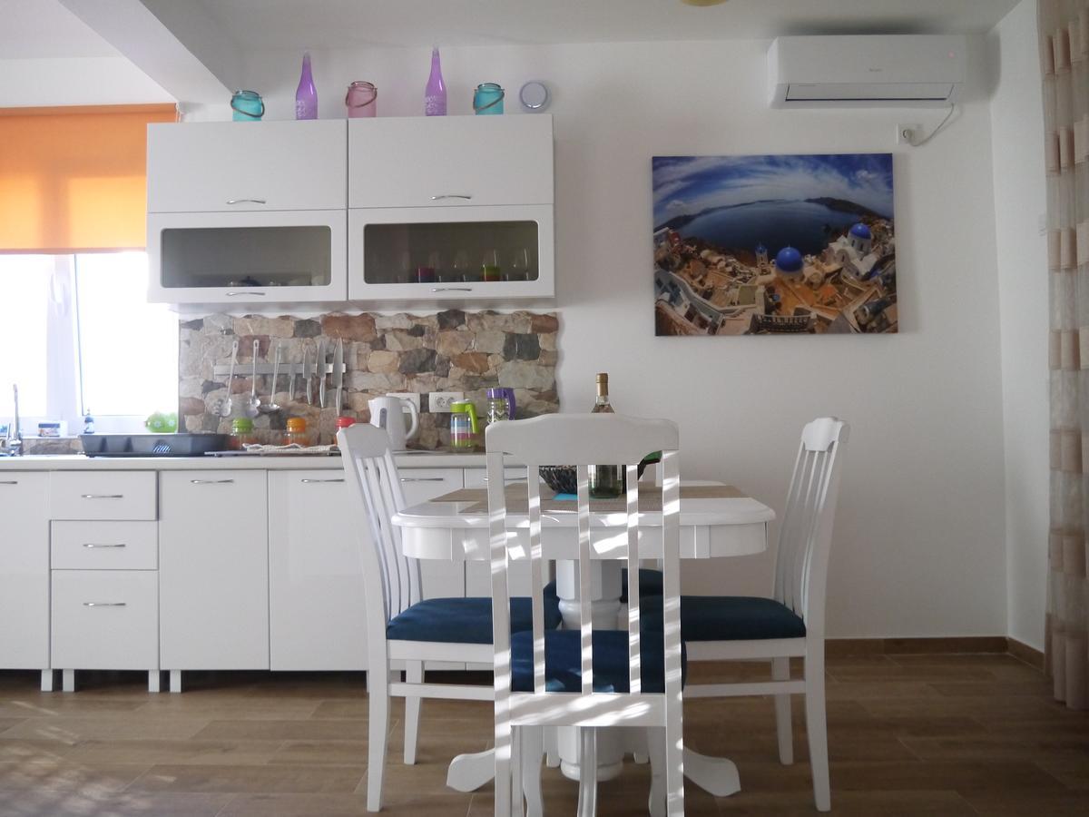 Appartamento Crystalsky Dobra Voda Esterno foto